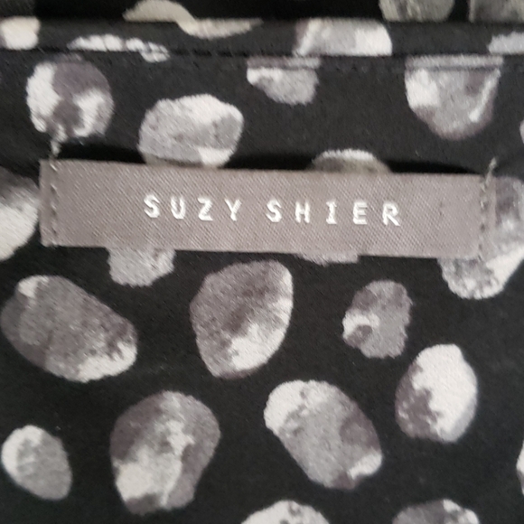 Fitted dress - Picture 4 of 5